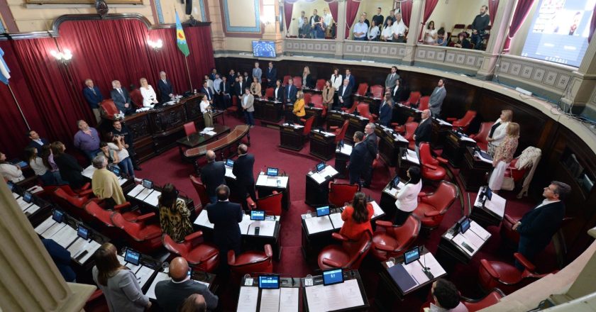 Ya se firmó el dictamen y la reforma de Ganancias se trataría en el Senado la próxima semana