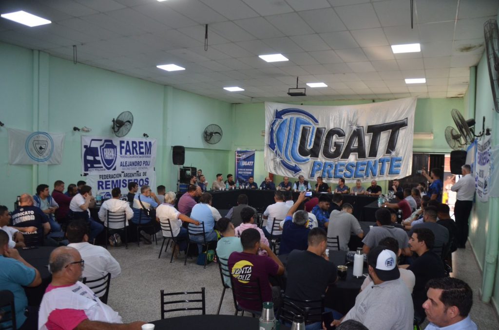 La UGATT normalizó la regional NEA y Maturano volvió a pedir una solución a "la situación de los repartidores"