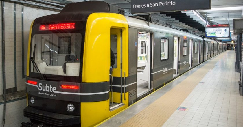 Los metrodelegados van a otro paro escalonado el martes en todas las líneas del subte e insisten por la discusión de las condiciones laborales y salariales