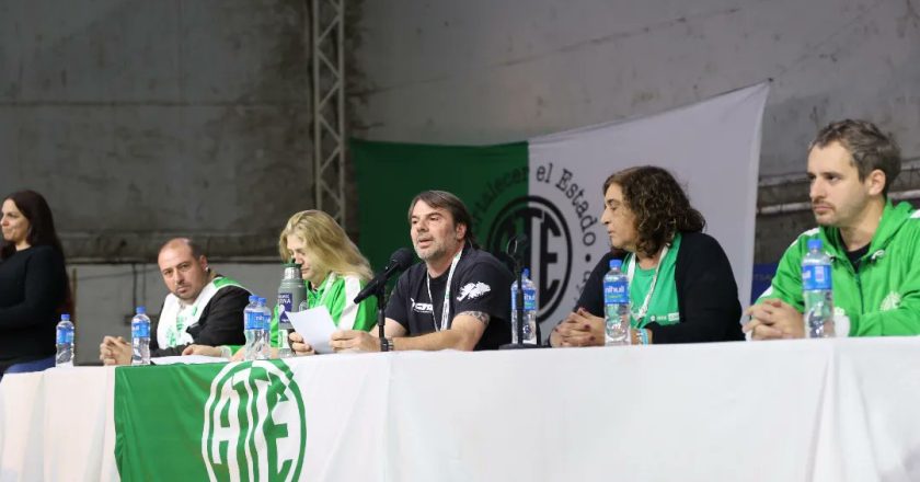 Catalano avanzó un casillero en el tablero de la interna de los estatales porteños y logró elegir la Junta Electoral que fiscalizará el proceso electoral de agosto