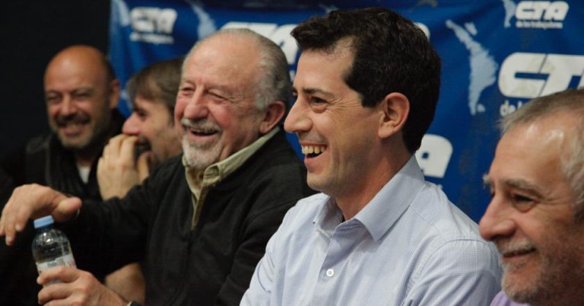 La trastienda de la visita de «Wado» a la CTA: su relación con Barrionuevo, la felicitación de Cristina y el vínculo territorial en la Provincia para ampliar el Frente de Todos