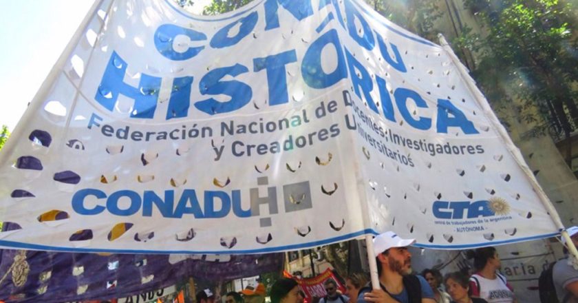 Conadu Histórica también aceptó el aumento salarial pactado por Educación con los otros gremios de docentes universitarios