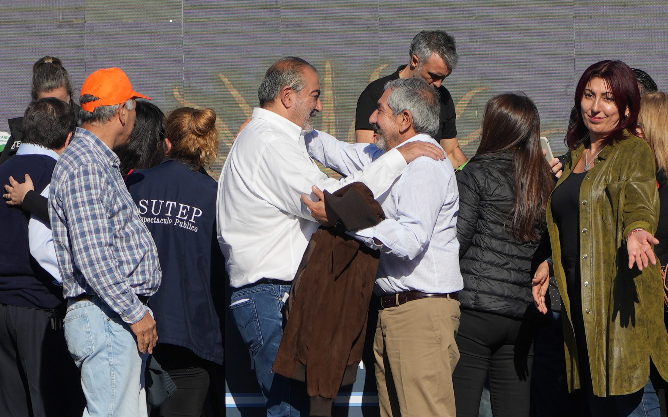 La CGT reclamó unidad en el Frente de Todos para definir las candidaturas y, en un guiño a Massa, se pronunció en contra de las PASO