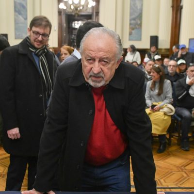 Hugo Yasky denuncia un «agujero negro» financiero: «El Estado tiene que intervenir para cortar el círculo de endeudamiento»