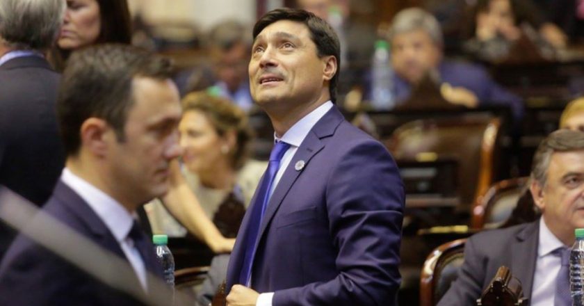 La casta: Milei llevará como candidato a diputado a un sindicalista que pasó por todos los partidos políticos