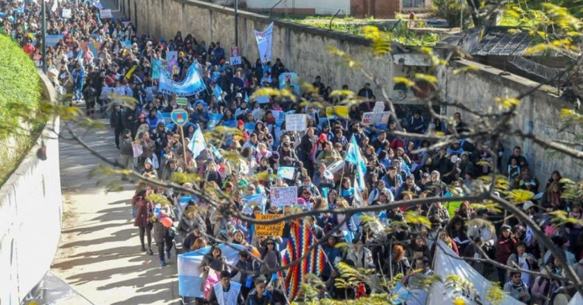 Jujuy: Morales ofreció un 10% de aumento, los municipales no aceptaron e hicieron una contrapropuesta