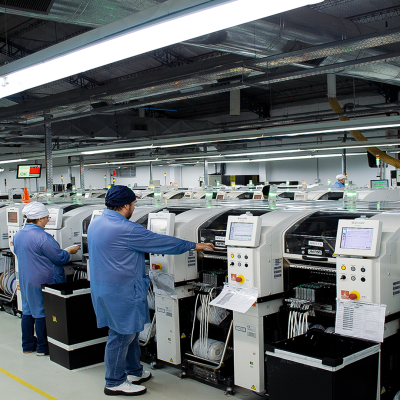 Newsan despidió a 45 operarios y mantiene suspendido a la mitad del personal de sus plantas en Buenos Aires