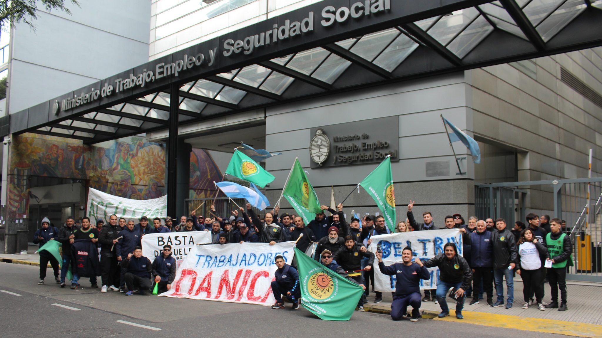 Tregua en Dánica Llavallol mientras se negocia en Trabajo para destrabar el conflicto salarial