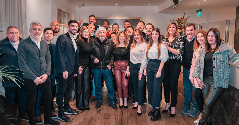 Facundo Moyano en la inauguración de un hotel boutique en Mar del Plata, resaltó la importancia de un sindicalismo que también pueda «traducir el aporte del afiliado en logros concretos»