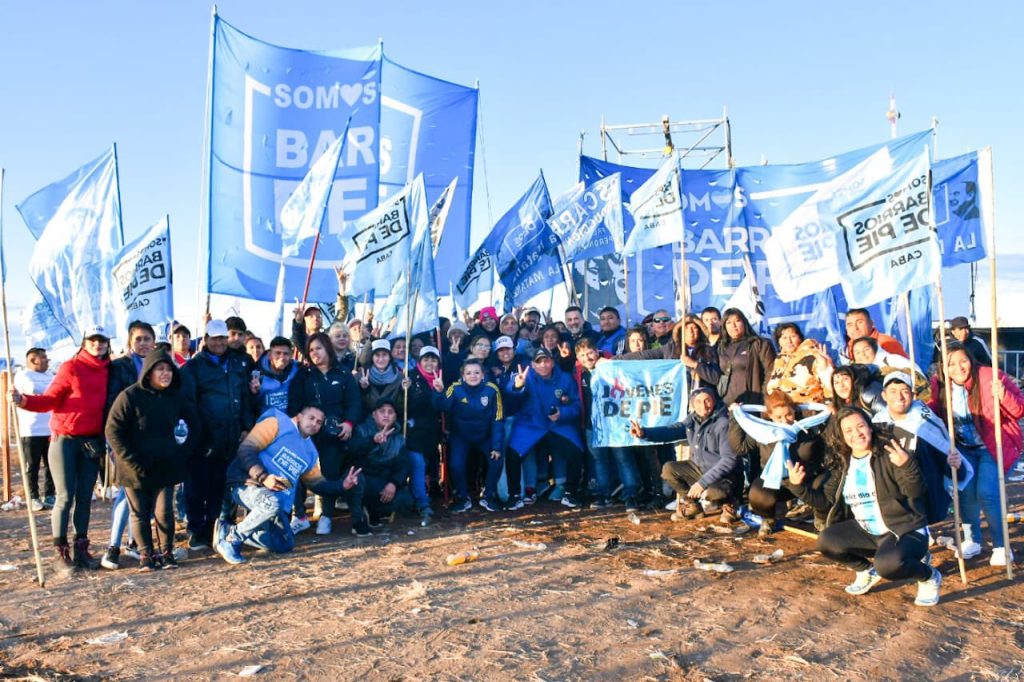 Desde viviendas populares al reconocimiento de los cuidados comunitarios: organizaciones sociales le entregaron a Massa un "paquete de medidas" para implementar si gana la presidencia