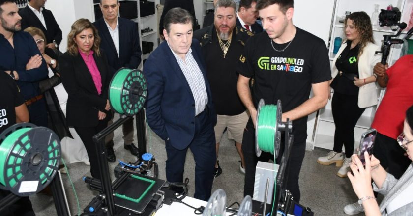 Una empresa que fabrica pantallas led y sonido se instaló en Santiago del Estero y sumará 100 puestos de trabajo en la provincia