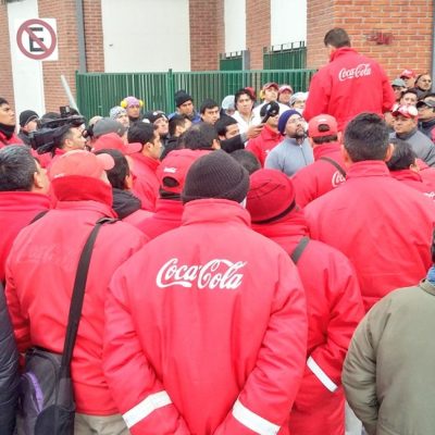 Tras un extenso conflicto, Pablo Moyano anunció un acuerdo para más de 2.500 camioneros de Coca-Cola y Quilmes con reconocimiento del presentismo y efectivización