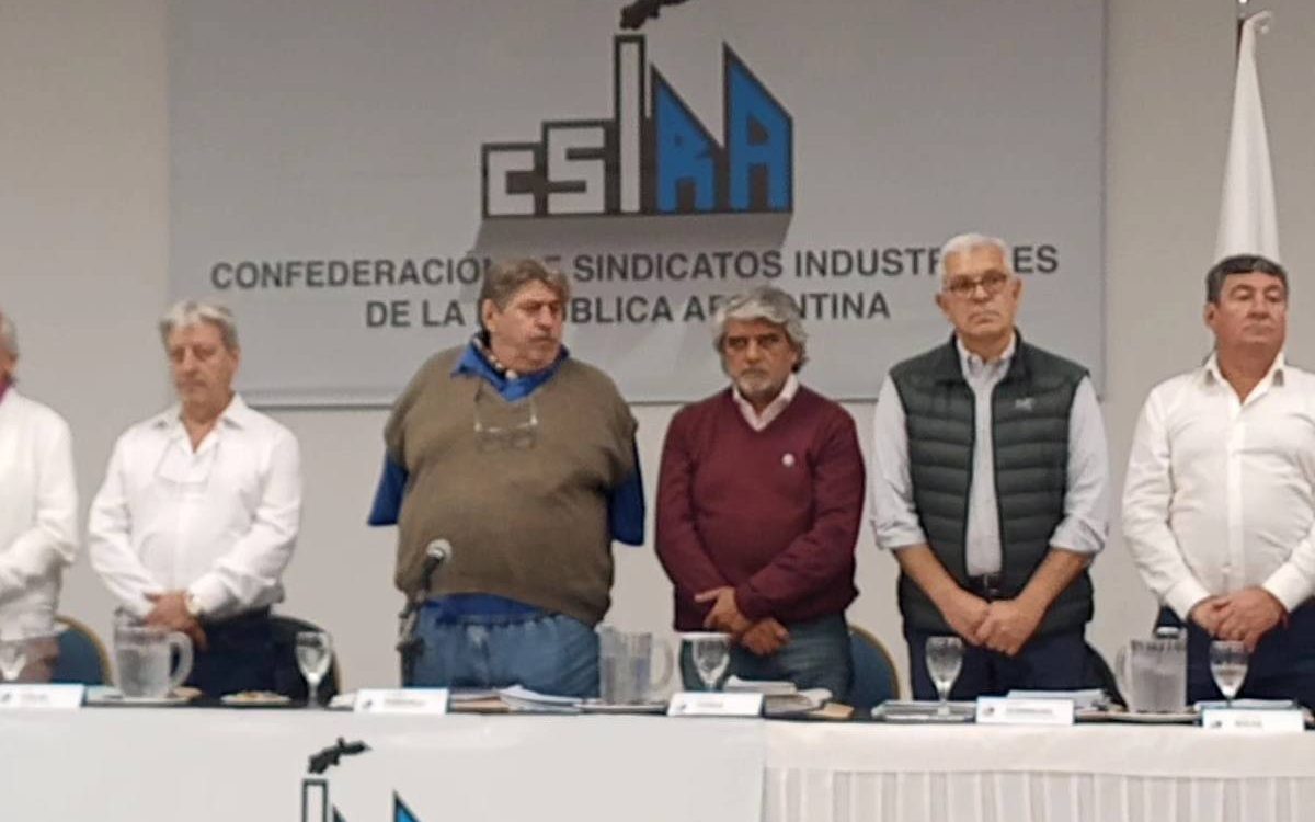 Julián Domínguez, un articulador con el mundo sindical, se suma al equipo de Massa como asesor ad honorem 