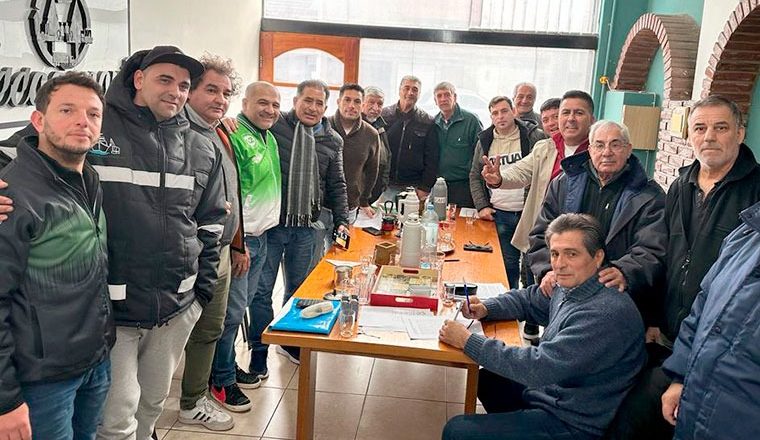 Mar del Plata: Guincheros firmó un convenio con los prestadores de servicios del Puerto para que se reconozca la representación sindical y el convenio colectivo