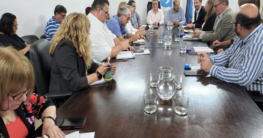 Novedad en las negociaciones docentes: Entre Ríos acordó aumentos mensuales por encima de la inflación
