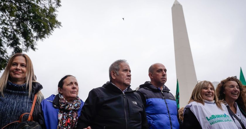 Palazzo también acelera y le solicita a la ministra Olmos la urgente convocatoria a la reapertura de la paritaria bancaria