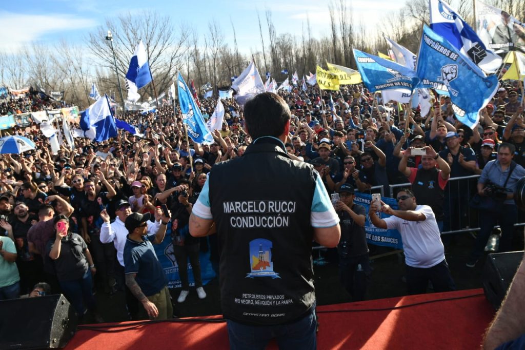 Petroleros suspenden el paro que habían anunciado pero quedan en estado de alerta y movilización