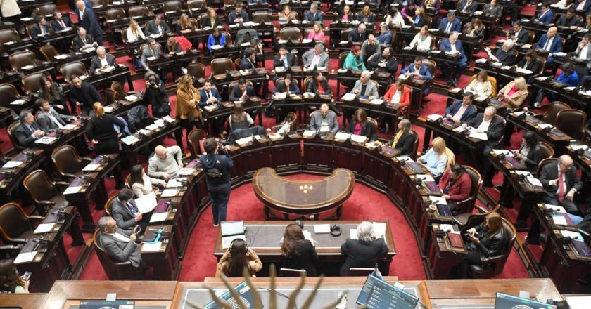 Con el objetivo de máxima de ir hacia las 36 horas semanales, retoman en Diputados el debate por la reducción de la jornada laboral