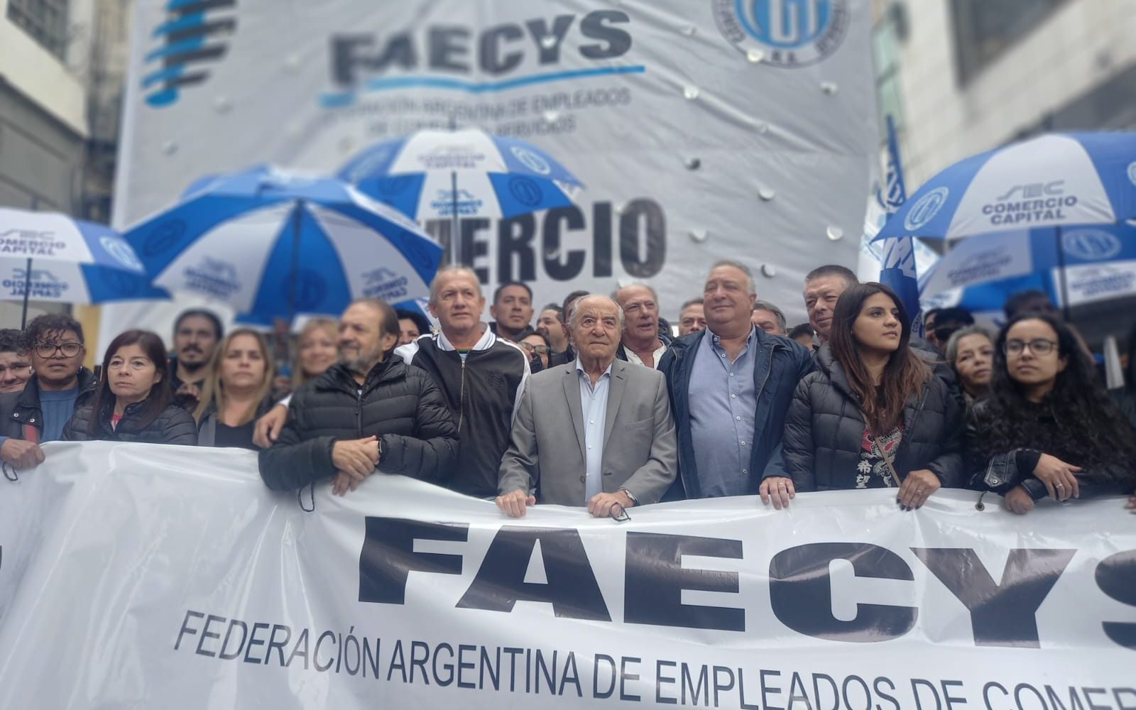 Cavalieri: "Esta movilización demuestra que estamos unidos en nuestro compromiso por lograr una reforma justa y equitativa que beneficie a la mayoría de los trabajadores del país"