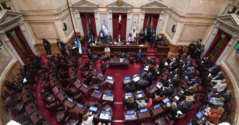 El oficialismo buscará esta semana aprobar en el Senado el proyecto de reforma que elimina el pago del Impuesto a las Ganancias para 800 mil trabajadores