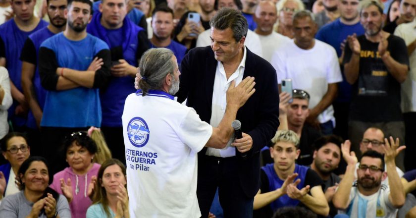 Sergio Massa cerró campaña en una fábrica: «Quise que fuera en algún lugar que simbolice el país en el que creemos»