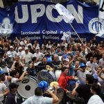 «Fijensé lo que ponen en sus redes porque van a venir a buscar a los kirchneristas primero», la advertencia a los estatales ante el cambio de gestión