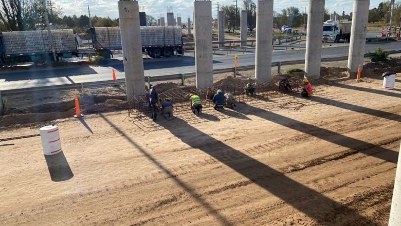 Obra pública: Tras los anuncios, se suman 100 despidos en la autovía Río Cuarto-Holmberg