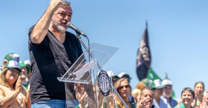 Aguiar pidió a dirigentes y delegados de ATE «estar junto a los estatales que presten servicios durante las fiestas» porque son quienes garantizan el funcionamiento de lo público