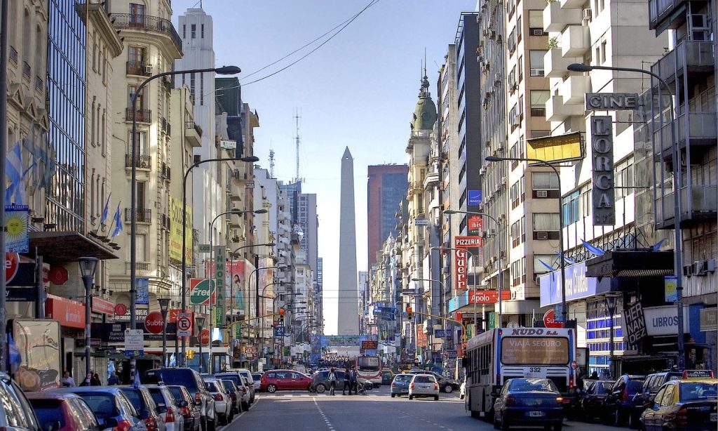 En el último dato antes de la asunción de Javier Milei, el desempleo en la Ciudad de Buenos Aires marcó el 5,6%, el índice más bajo de la serie histórica