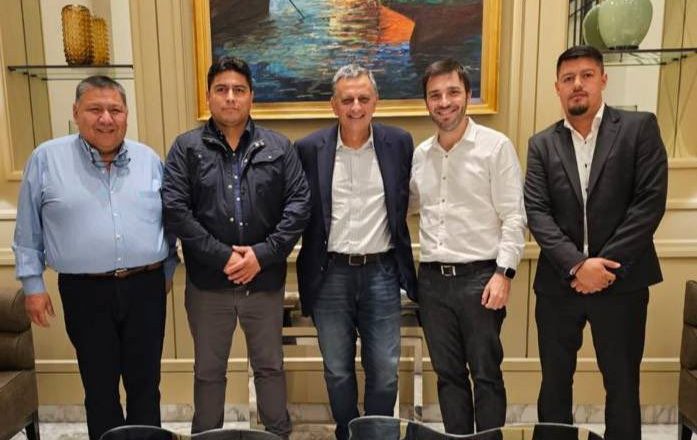Dos sindicalistas que jugaron con Macri fueron los primeros en reunirse con Horacio Marín, el elegido por Milei para manejar YPF