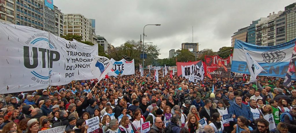 La UTEP espera movilizar a miles de informales a votar a "Peluca" Gramajo y fortalecerse para lo que será la confrontación con la gestión Milei