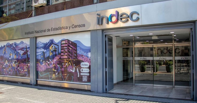 ATE Indec calculó que los salarios estatales necesitan «un urgente aumento» del 60% en una cuota