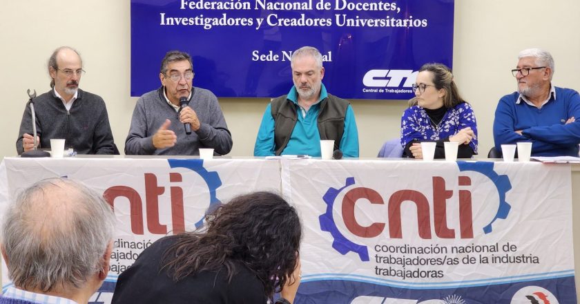 La CTA Autónoma organizó un debate sobre el uso ético de la tecnología: “Nunca el algoritmo va a favorecer a los trabajadores”