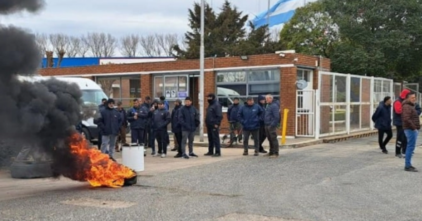 Aceiteros confirmó «apoyo incondicional» a los despedidos: «Dánica se niega a cumplir con la escala salarial aduciendo que no puede afrontar esos costos, lo que es mentira»