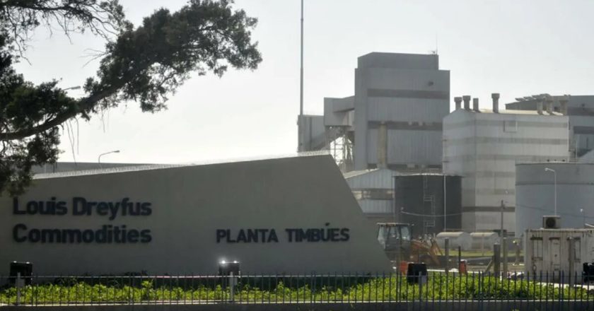 Accidente laboral en  la agroexportadora Dreyfus Timbúes determinó a los Aceiteros de San Lorenzo a paralizar las actividades en la empresa por 24 horas