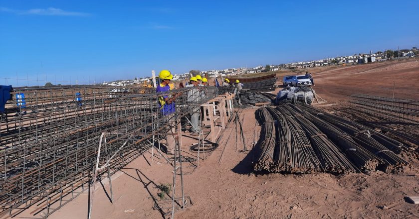 #AHORA Por el freno a la obra pública, la UOCRA se declaró en estado de Alerta y Movilización y con un documento interno le ordenó a los trabajadores que permanezcan en los obradores