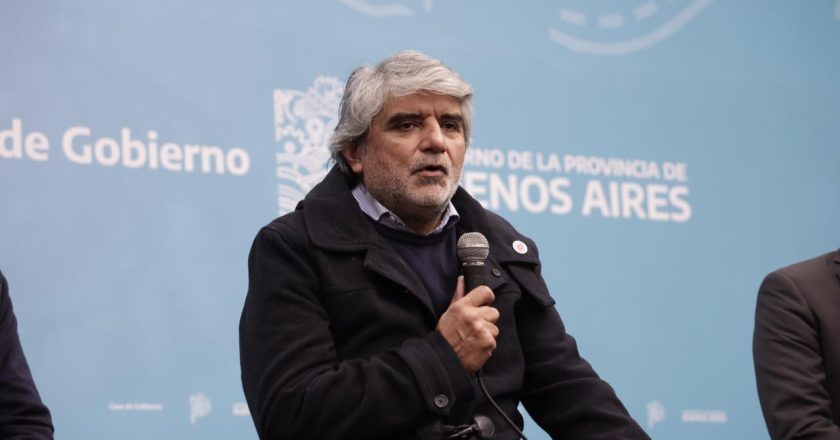 Para Walter Correa, el decreto de Milei es una expresión de «autoritarismo» y «beneficia solo a empresarios»