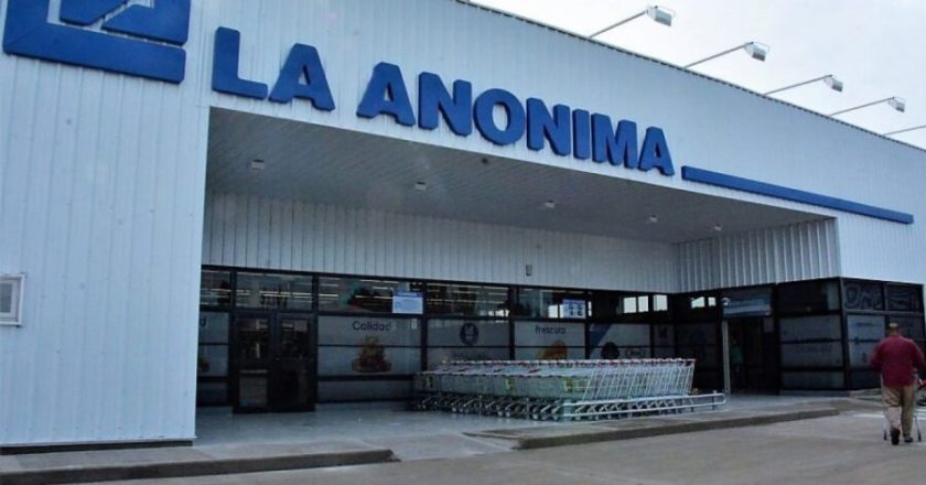 #AHORA ATE denunció que La Anónima, la cadena de supermercados de los Braun, adelantó 2 horas el ingreso de sus trabajadores para remarcar precios antes del lunes