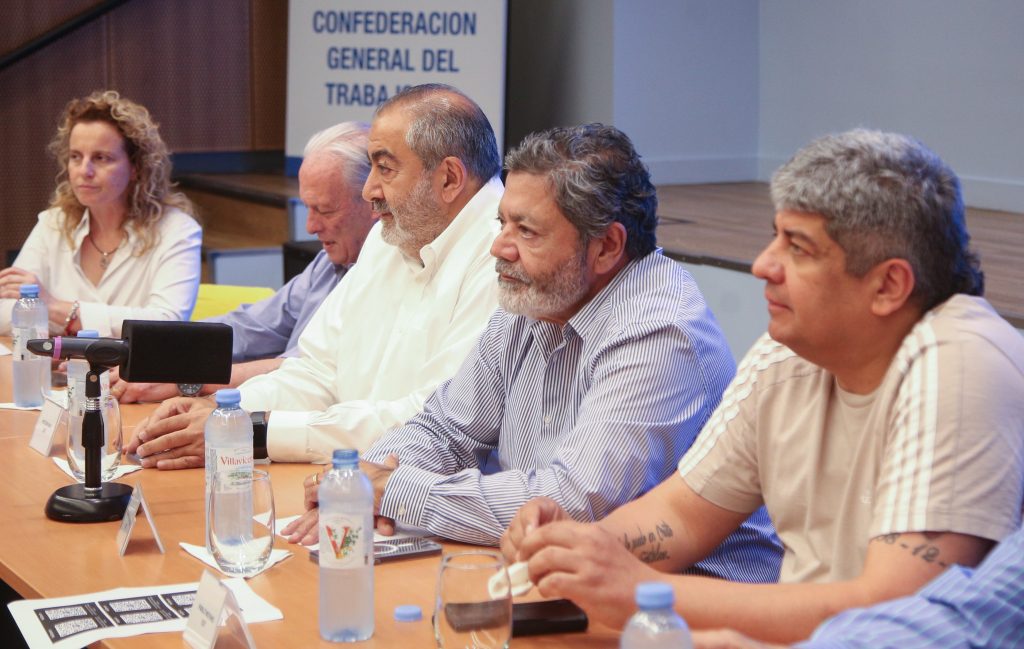 En guardia, la CGT pidió a Martín Menem participar del tratamiento de la ley ómnibus para "contrubuir al debate"