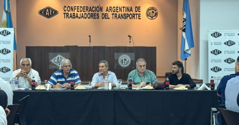 Los gremios del transporte ratificaron su adhesión al paro nacional con movilización convocado por la CGT para el 24 de enero