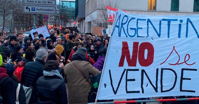 Impacto mundial: movilizaciones en ciudades de Europa y Latinoamérica en solidaridad con el paro general en Argentina