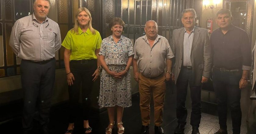 La Federación Marítima y Fluvial se reunió con diputados por la ley de pesca