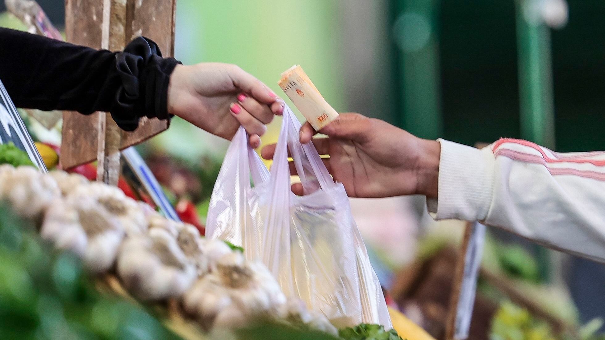 La inflación de los trabajadores marcó el 24,3% en diciembre, la cifra más alta desde 1990