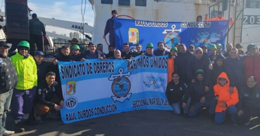 En plena temporada de langostino, el sindicato de marítimos se moviliza y recrudece el paro en la pesca por salarios congelados: Denuncian un posible lockout patronal