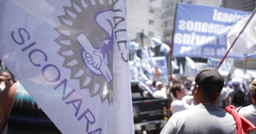 En medio de un paro de 10 días, el Sindicato de Conductores Navales manifestó su preocupación por la «falta de diálogo» de la Cámara de Arena y Piedra y Navegación del Litoral en la negociación paritaria