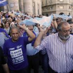 Con la prórroga de la cautelar que suspendió su conversión en Sociedad Anónima, La Bancaria frenan la privatización del Banco Nación