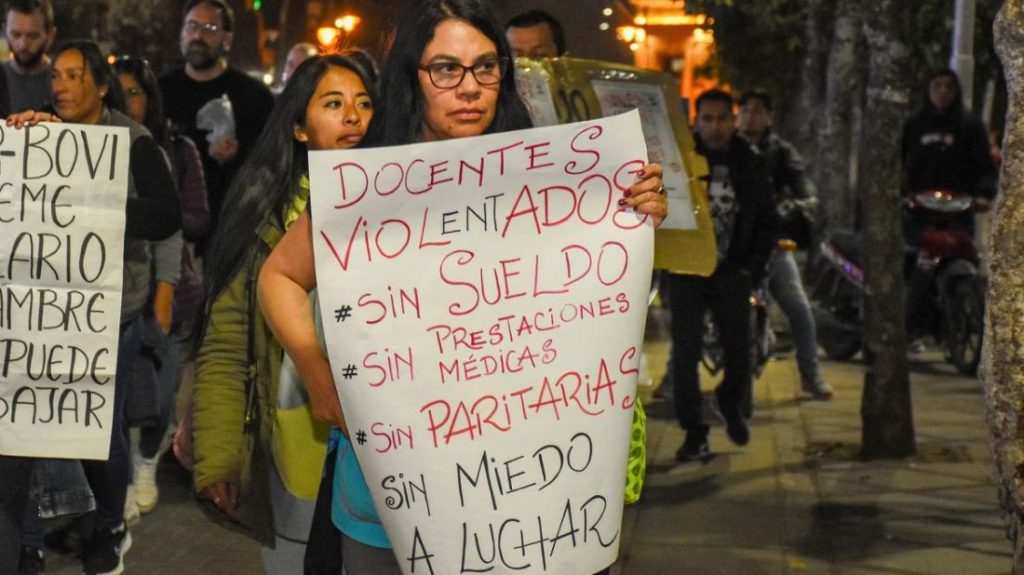 En el inicio de las charlas, los docentes jujeños adelantaron que pedirán en paritarias "un salario inicial igual a la canasta básica"