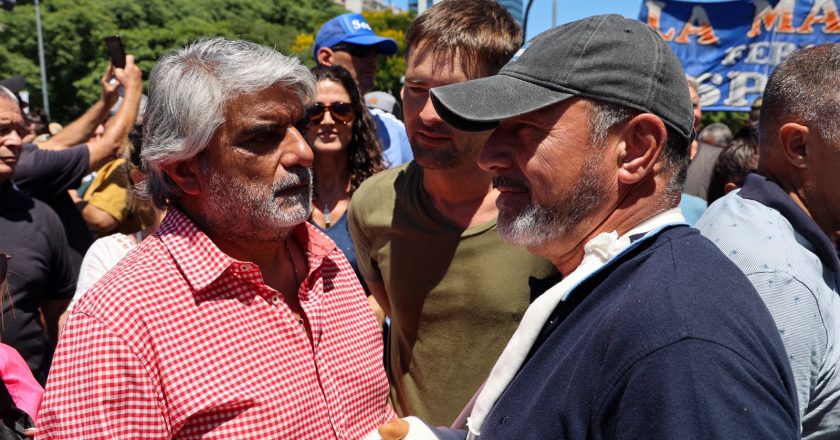 Correa postuló a Kicillof para encabezar la oposición: «Se pone al frente de todas las problemáticas que surgen por las políticas neoliberales»