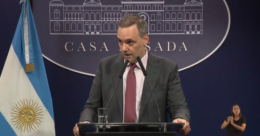 Ahora el Gobierno dijo que «está evaluando» si convoca a la paritaria nacional docente pero que todavía «no hay ninguna definición al respecto»