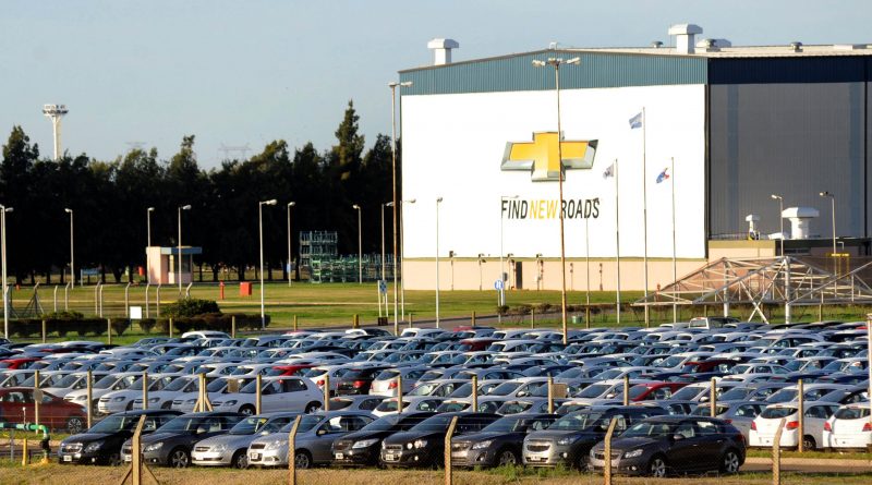 #AHORA Por la caída de la demanda, General Motors paraliza su planta de Alvear hasta marzo y suspende todo su personal con salario reducido